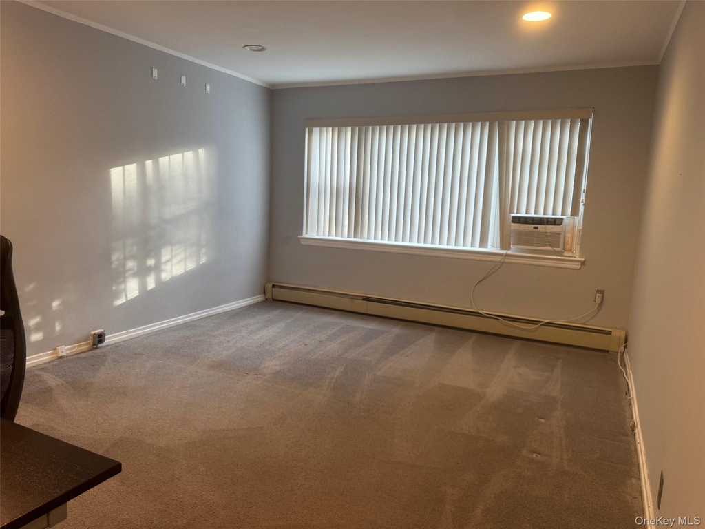18 Linden Street - Photo 5