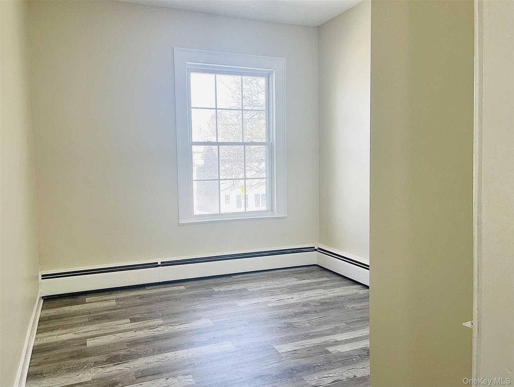 1612 Main Street - Photo 9
