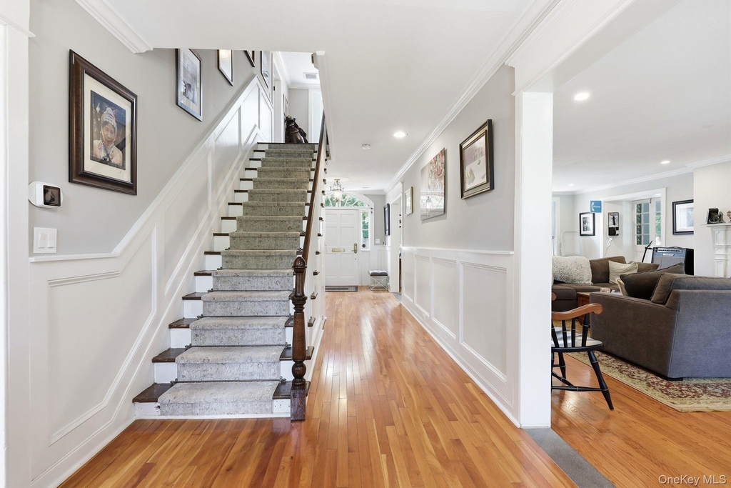 51 Adriance Avenue - Photo 2