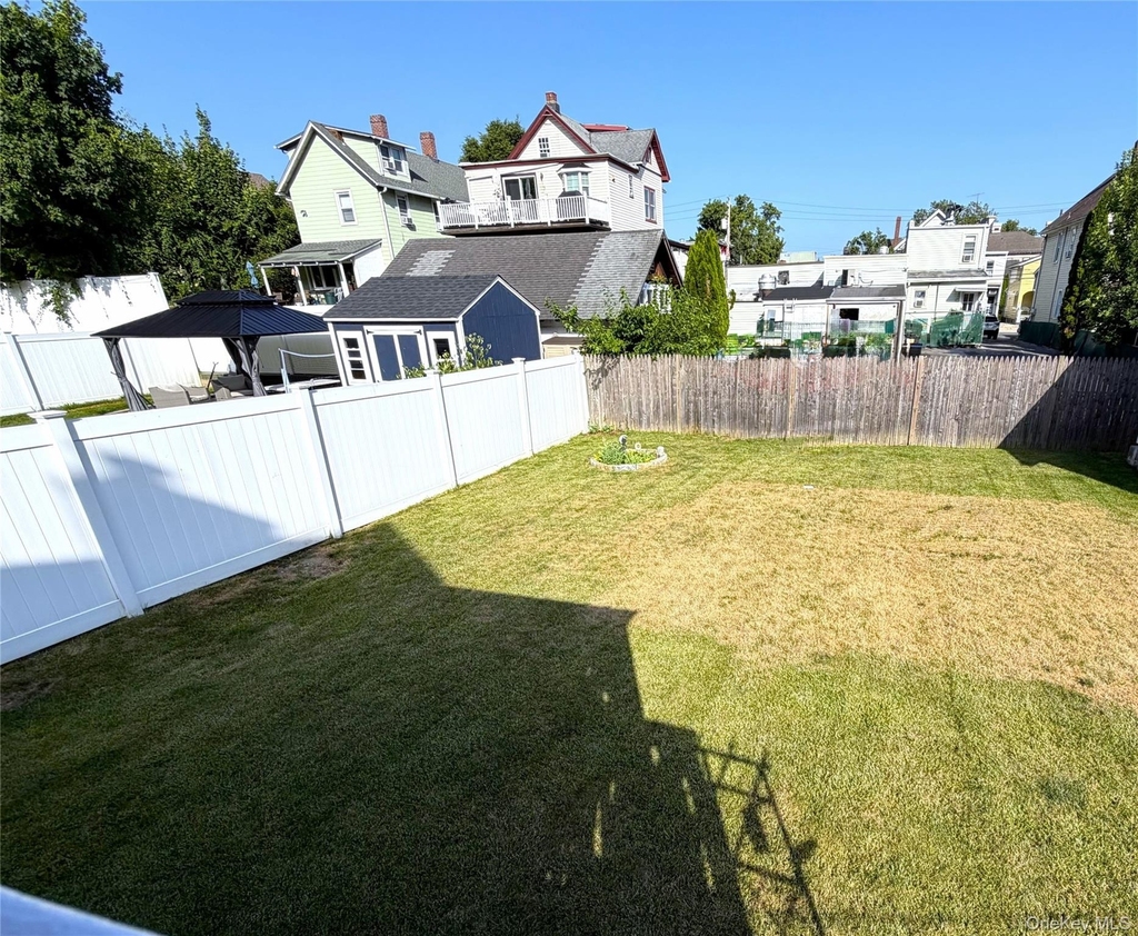 411 Elm Street - Photo 17