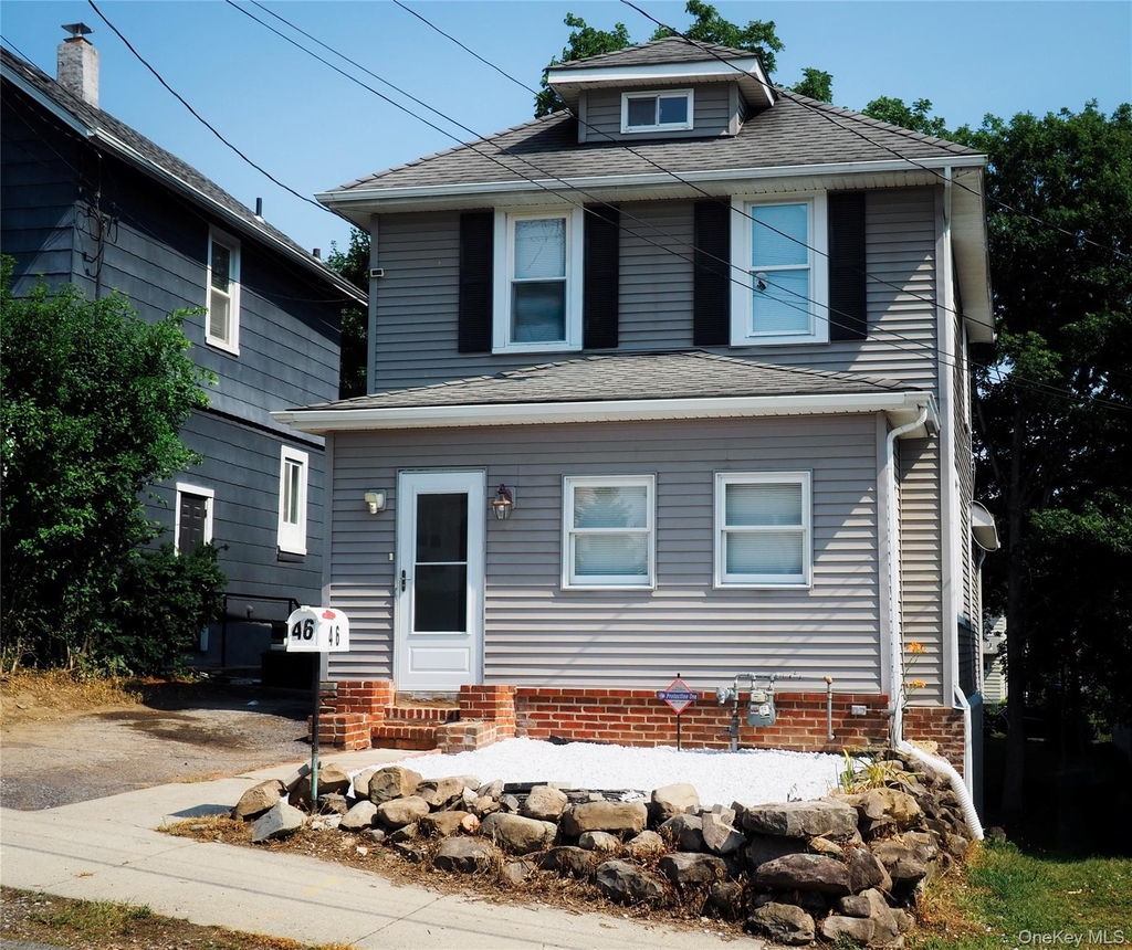 46 Poplar Street - Photo 0