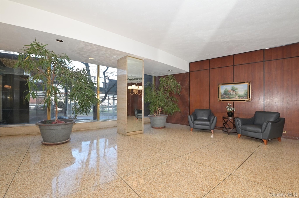 61-20 Grand Central Parkway - Photo 12