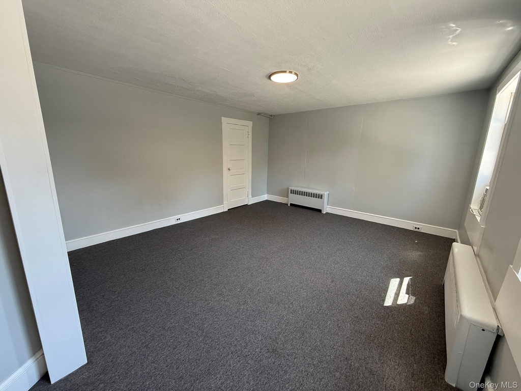 610 Tower Avenue - Photo 9