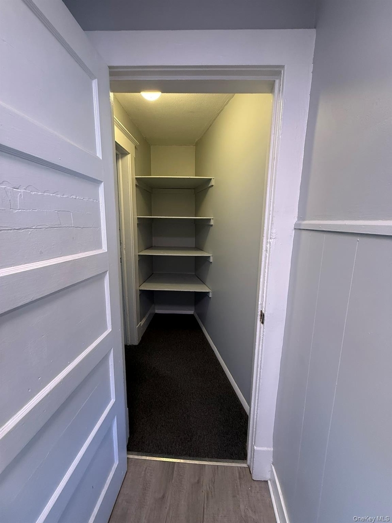 610 Tower Avenue - Photo 17