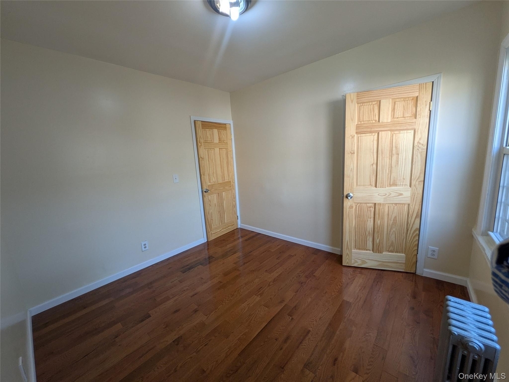 205-11 110th Avenue - Photo 7