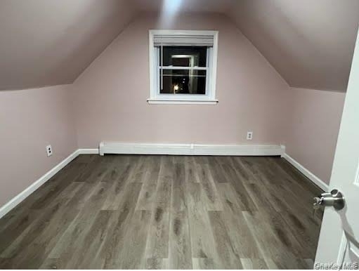 1050 Sullivan Street - Photo 5