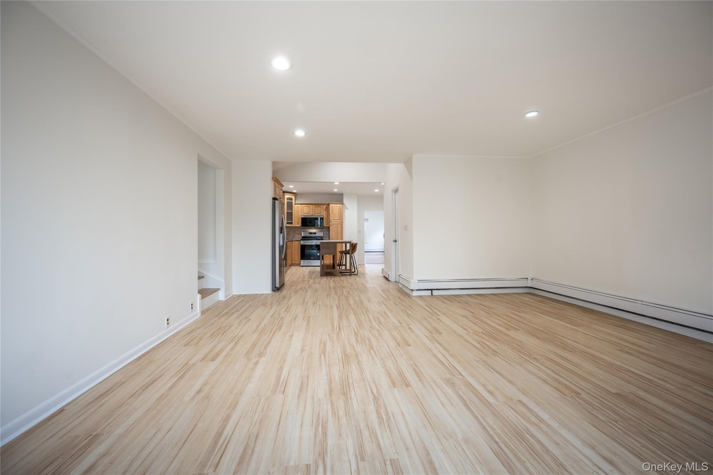 14 Deane Place - Photo 18