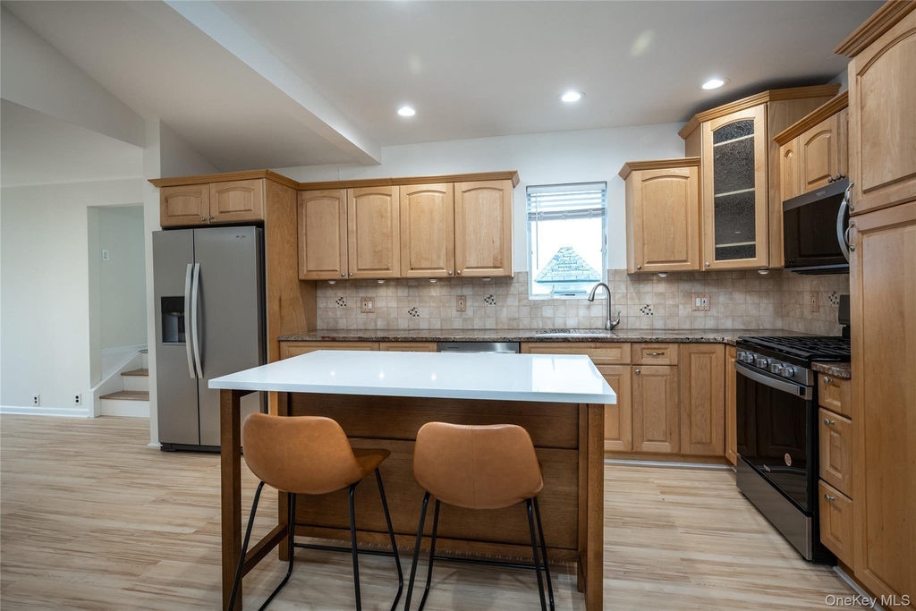 14 Deane Place - Photo 13