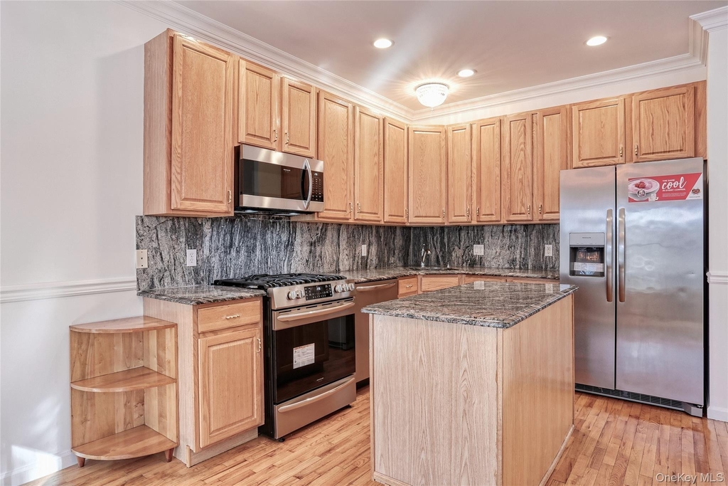 80 Alexander Court - Photo 11
