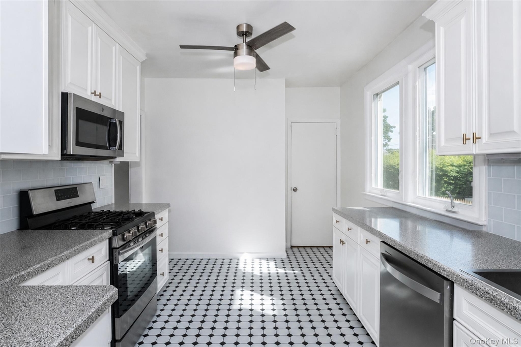 1510 Park Avenue - Photo 10