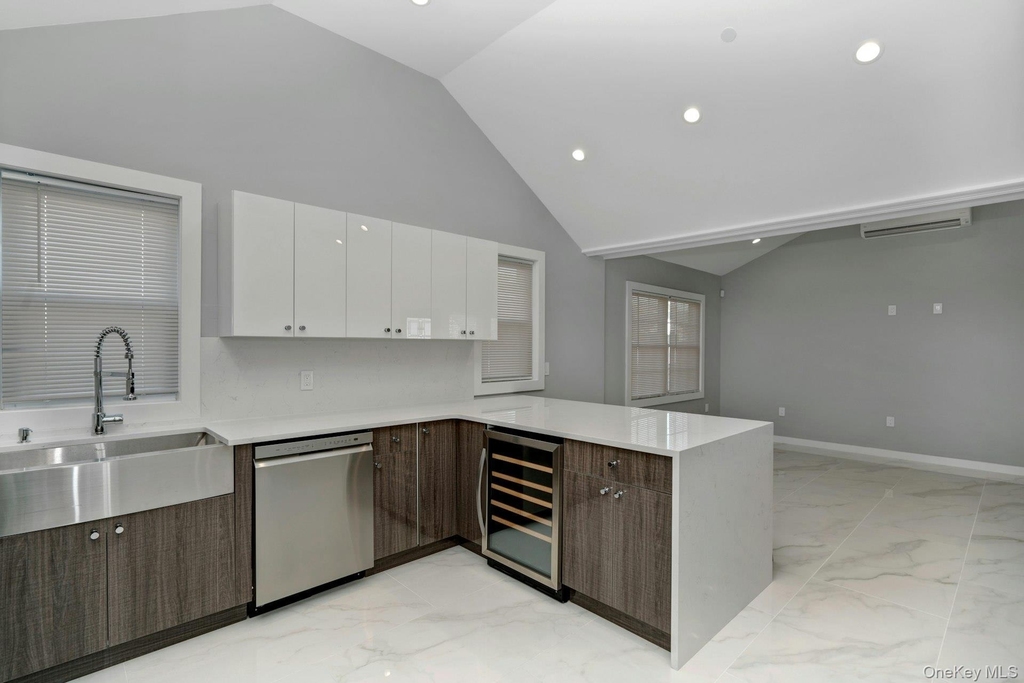 25 Miller Street - Photo 7