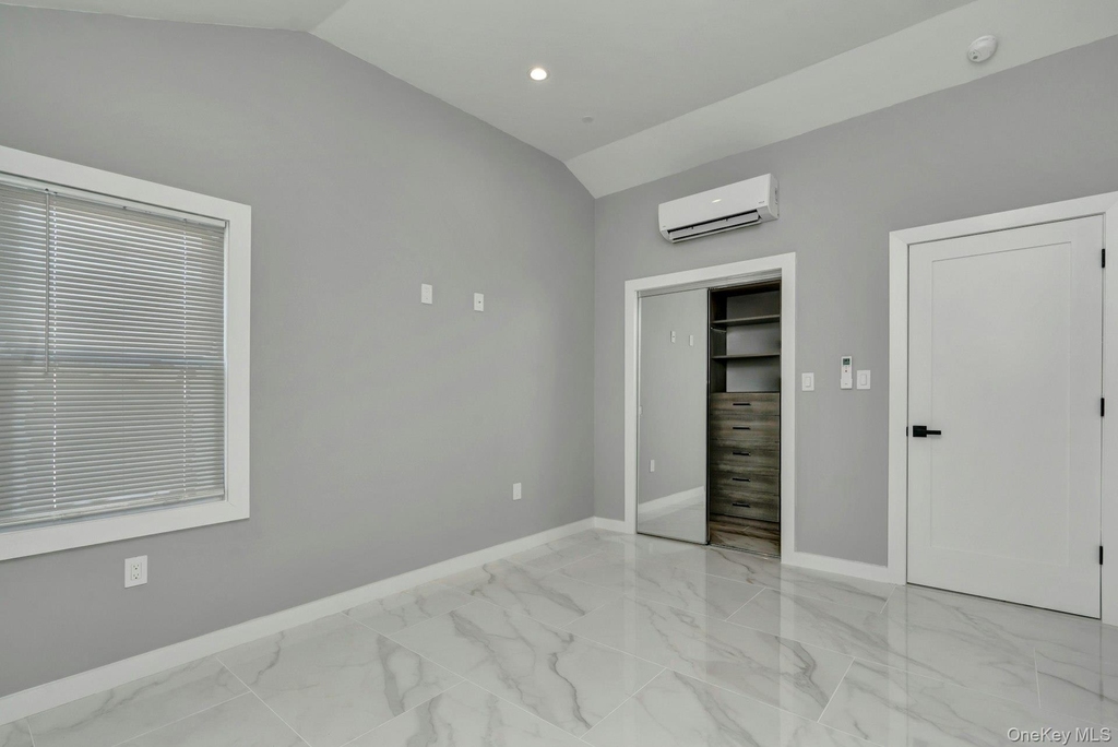 25 Miller Street - Photo 9