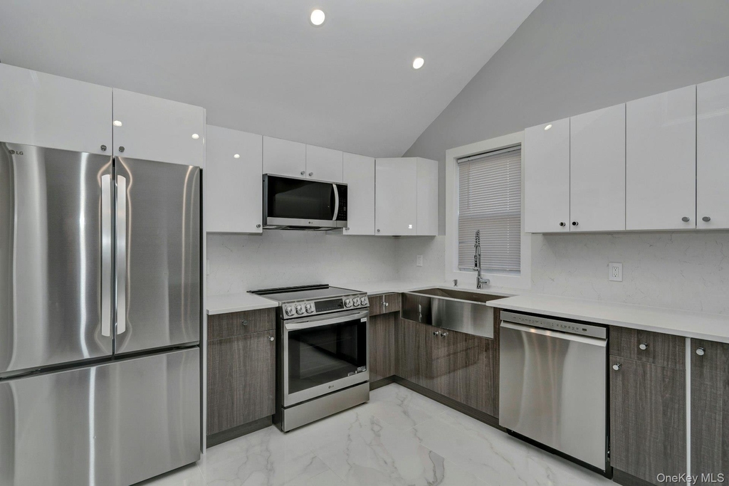 25 Miller Street - Photo 4