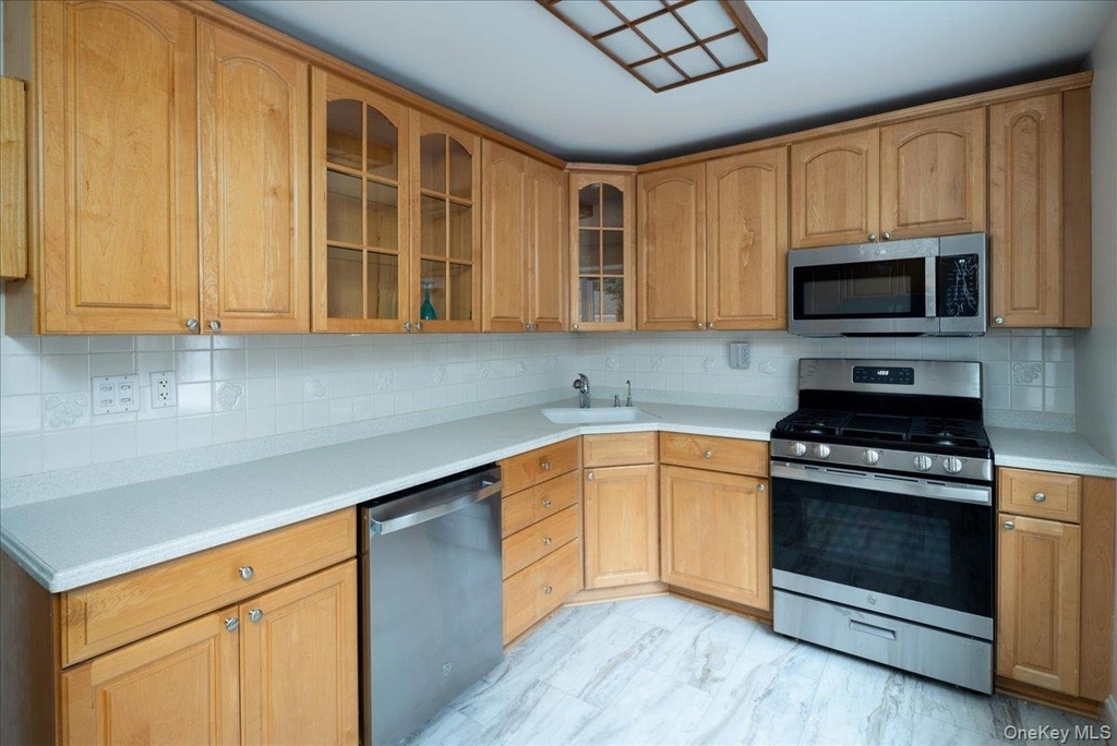 32 Chester Avenue - Photo 9