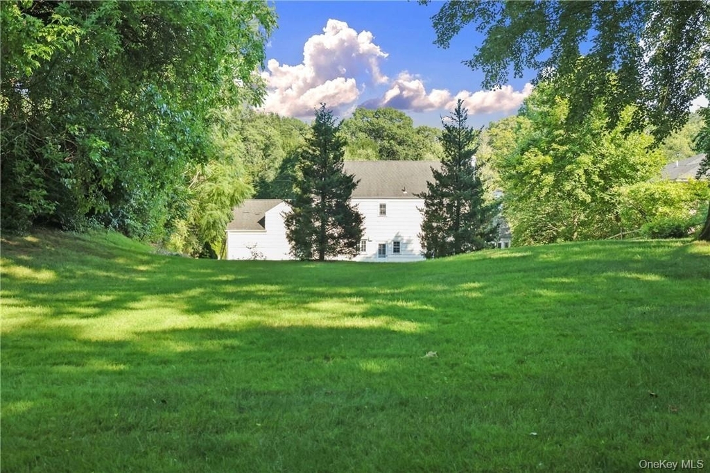261 Fox Meadow Road - Photo 13