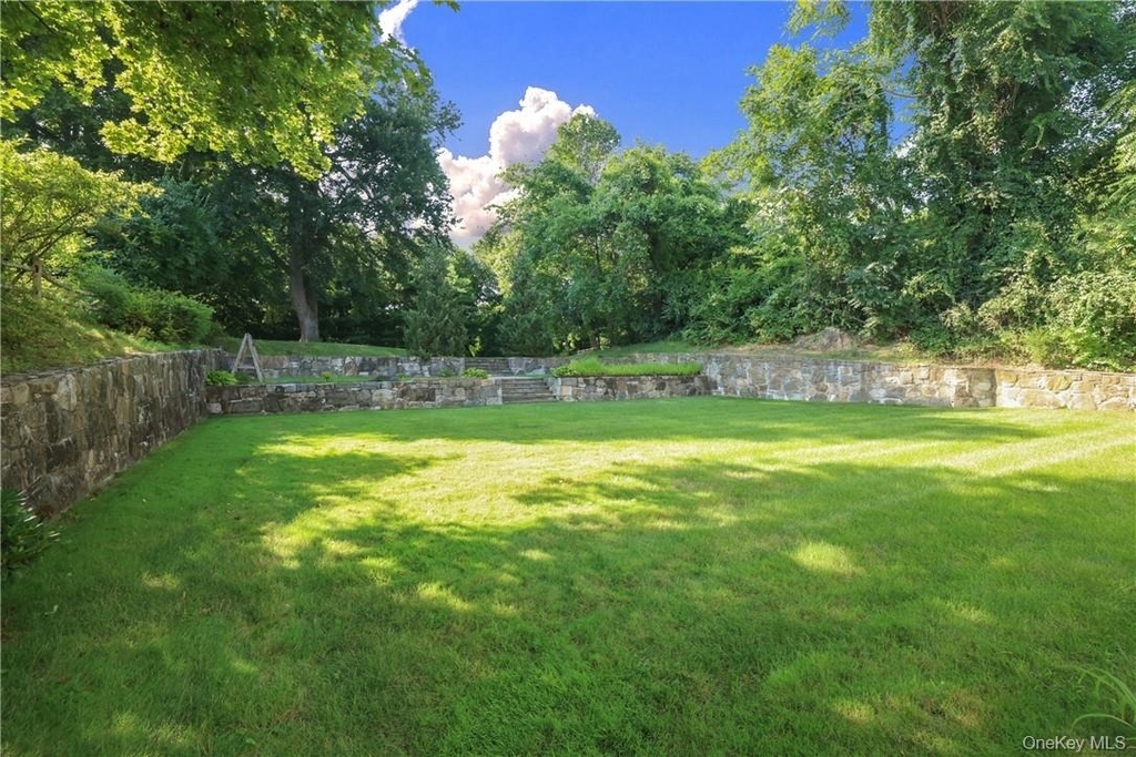 261 Fox Meadow Road - Photo 8