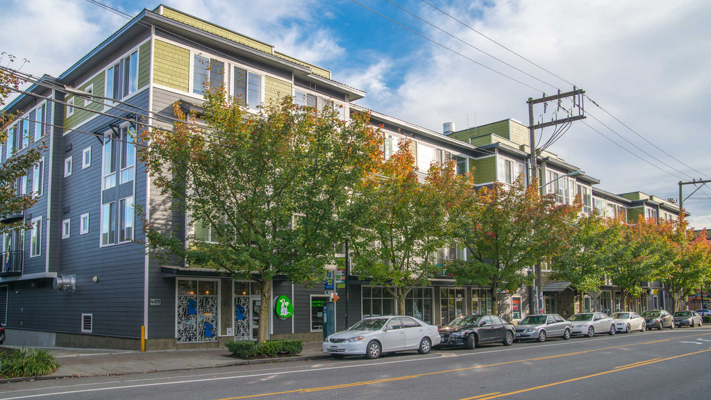 810 12th Avenue - Photo 1