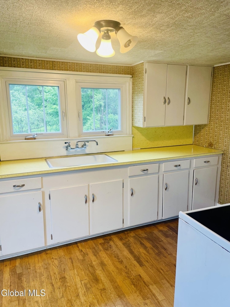 129 France Lane - Photo 11