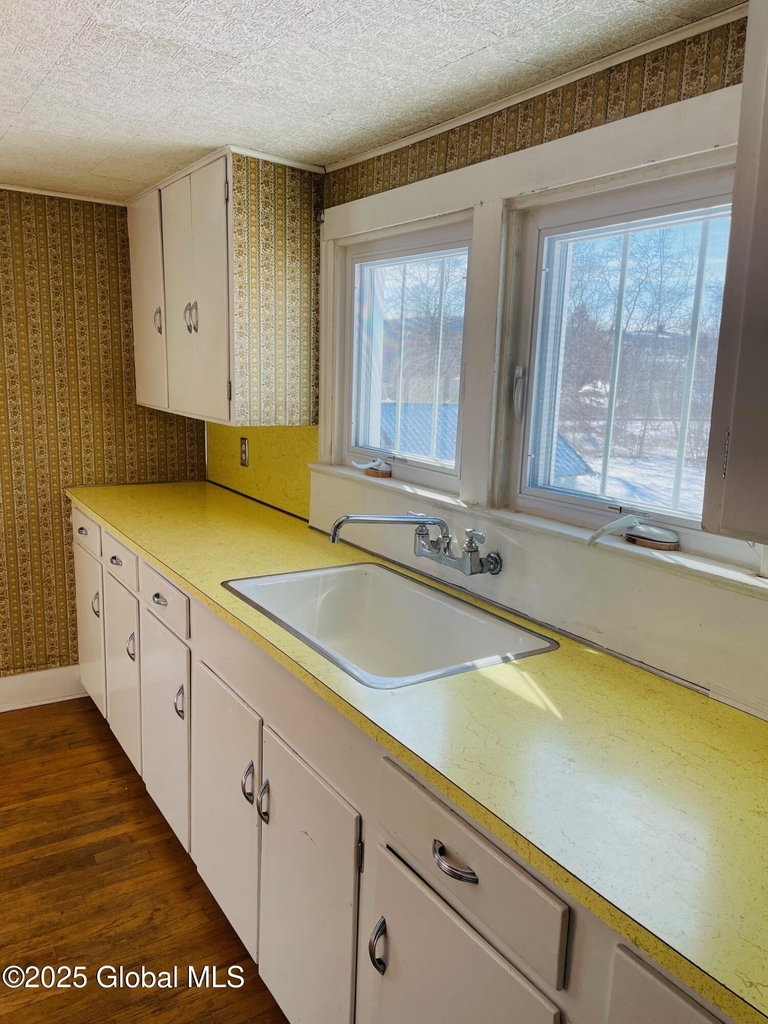 129 France Lane - Photo 10
