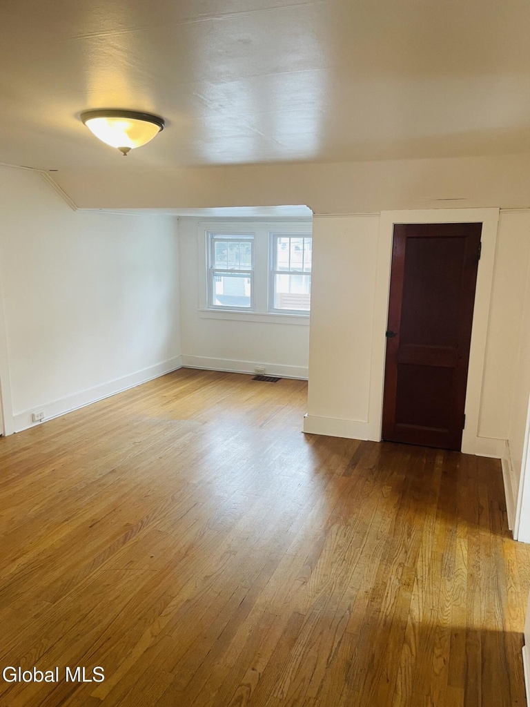 129 France Lane - Photo 7