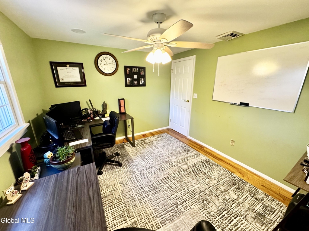 11 Hearthside Drive - Photo 35