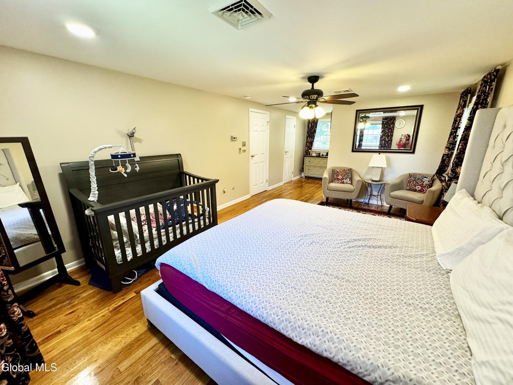 11 Hearthside Drive - Photo 48