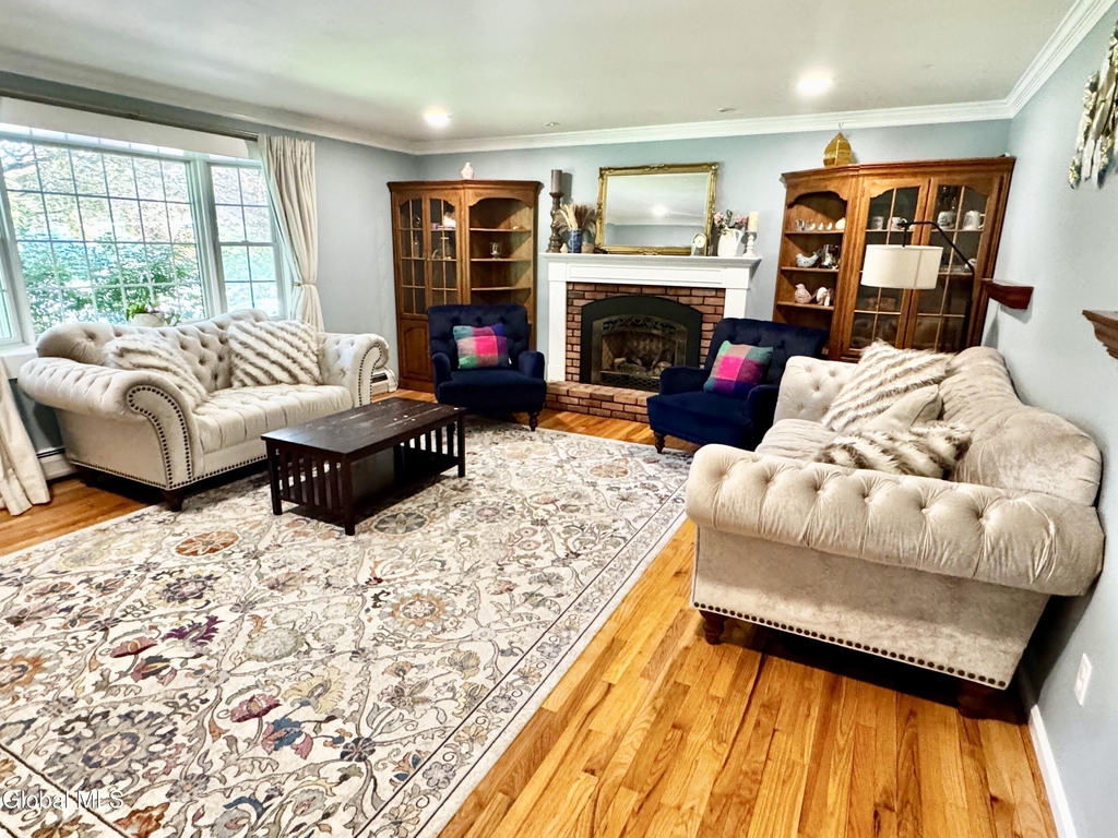 11 Hearthside Drive - Photo 8