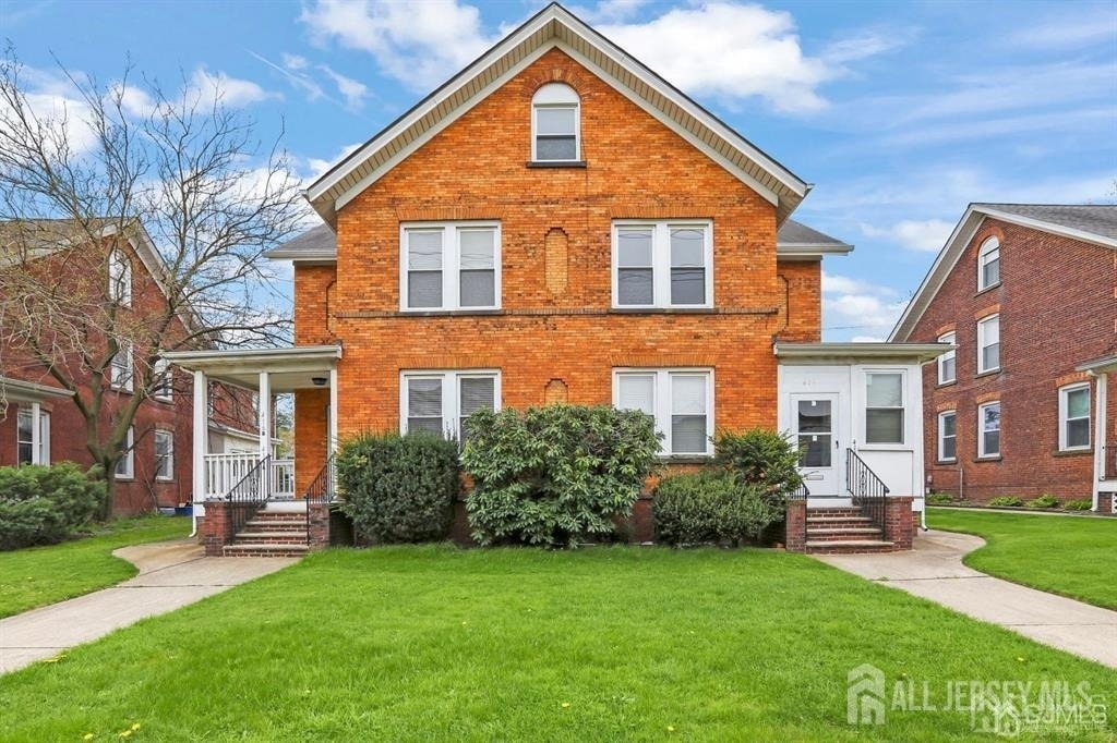 416 Main Street - Photo 0