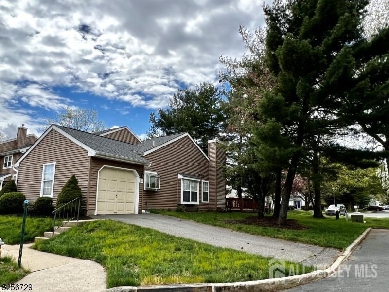 173 Jordans Circle - Photo 1