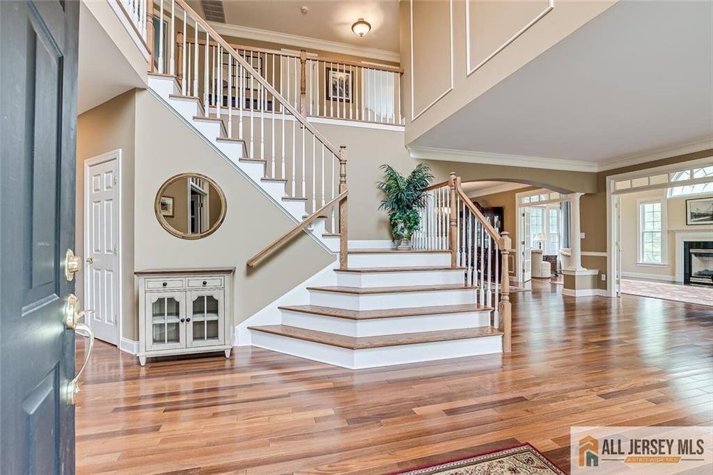 5 Erin Court - Photo 2