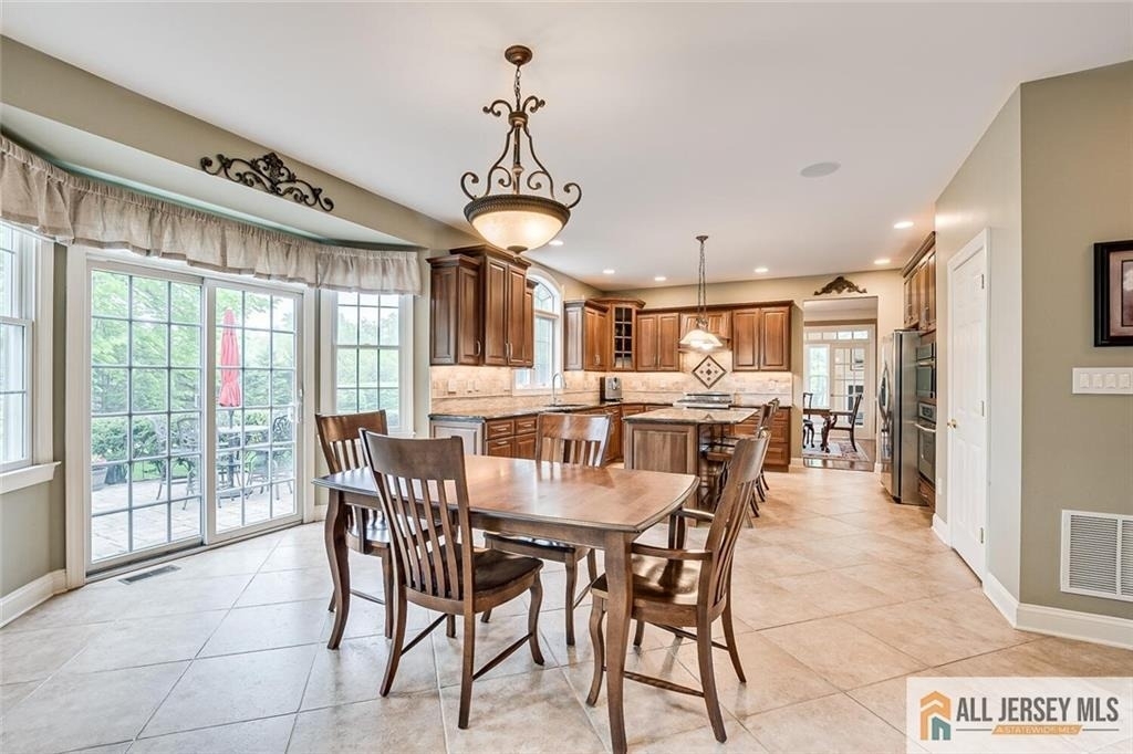 5 Erin Court - Photo 7