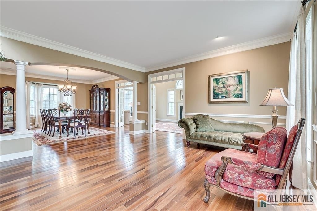 5 Erin Court - Photo 3