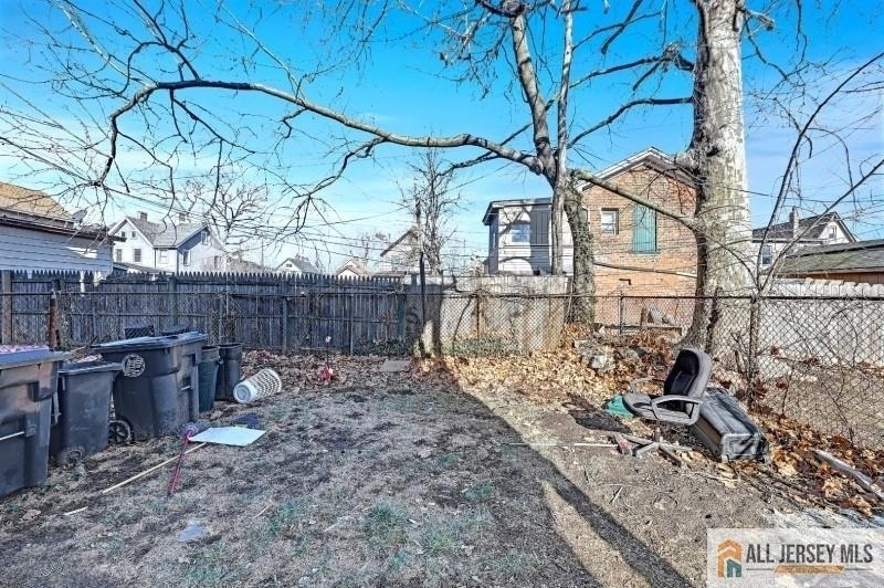 2 Columbus Place - Photo 11