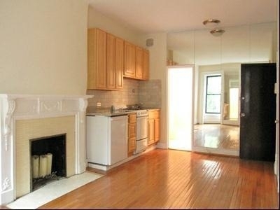 110 E 61st Street - Photo 7