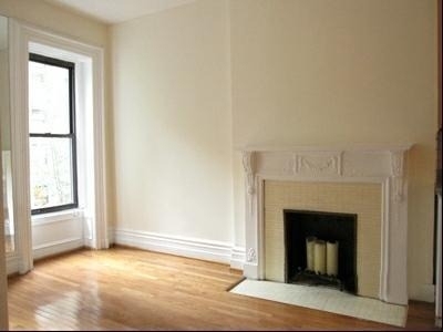 110 E 61st Street - Photo 8
