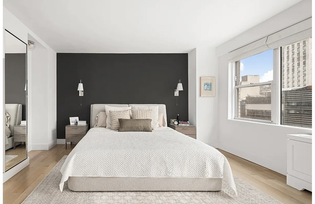 69 5th Avenue - Photo 4