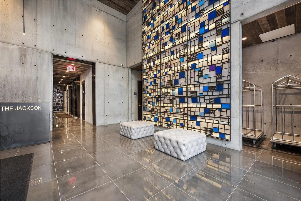 13-33 Jackson Avenue - Photo 8