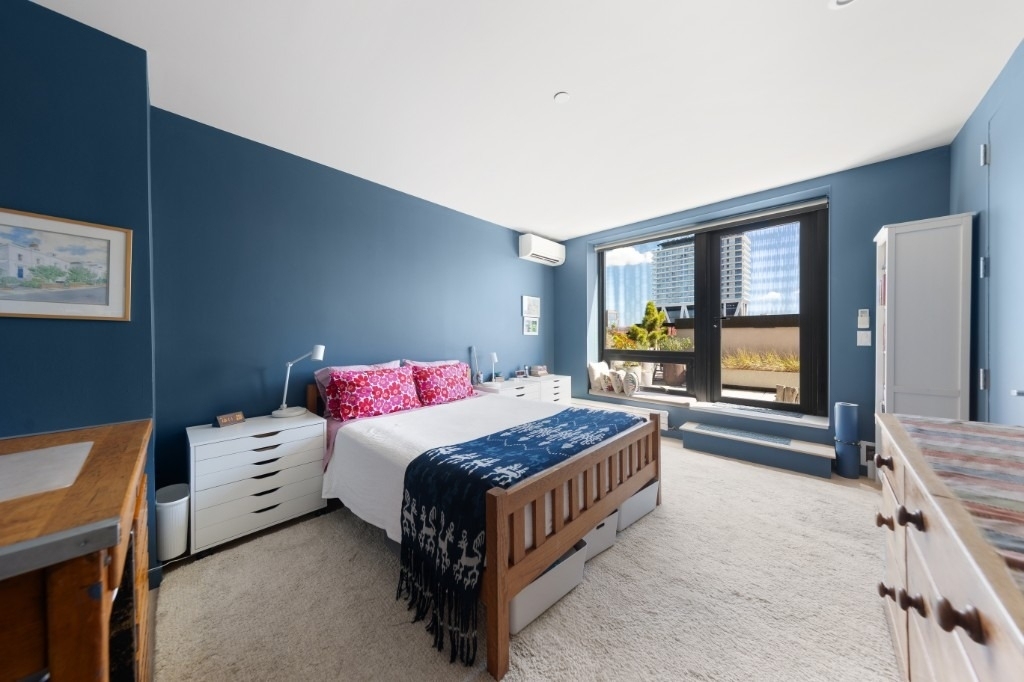 70 Berry Street - Photo 4