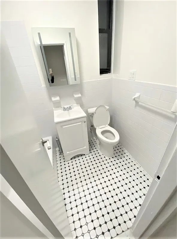 901 1st Avenue - Photo 4
