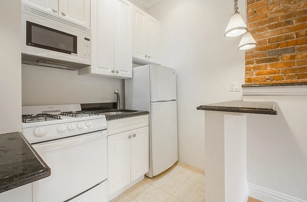 28 W 90th Street - Photo 7