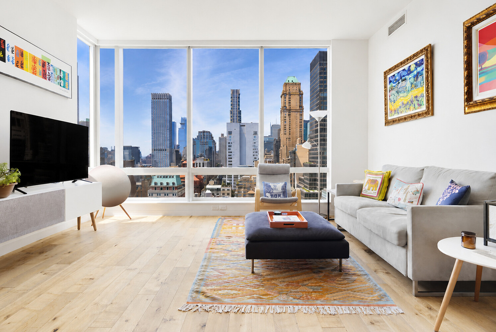 325 Lexington Avenue - Photo 2