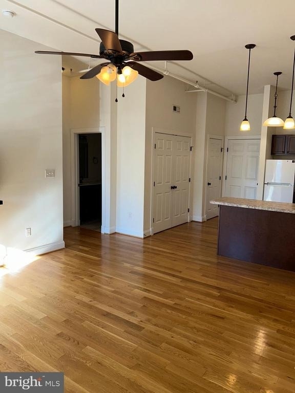 302 N Cameron Street - Photo 3
