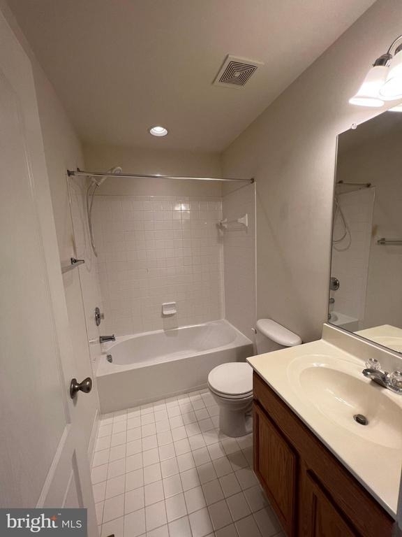 803 Carnaby Street - Photo 23