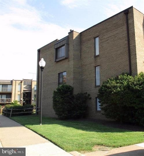 7599 Gales Court - Photo 0