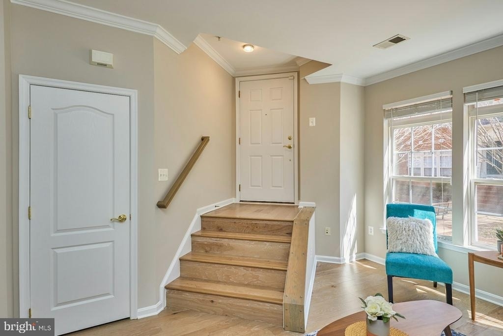 7166 Little Thames Drive - Photo 4