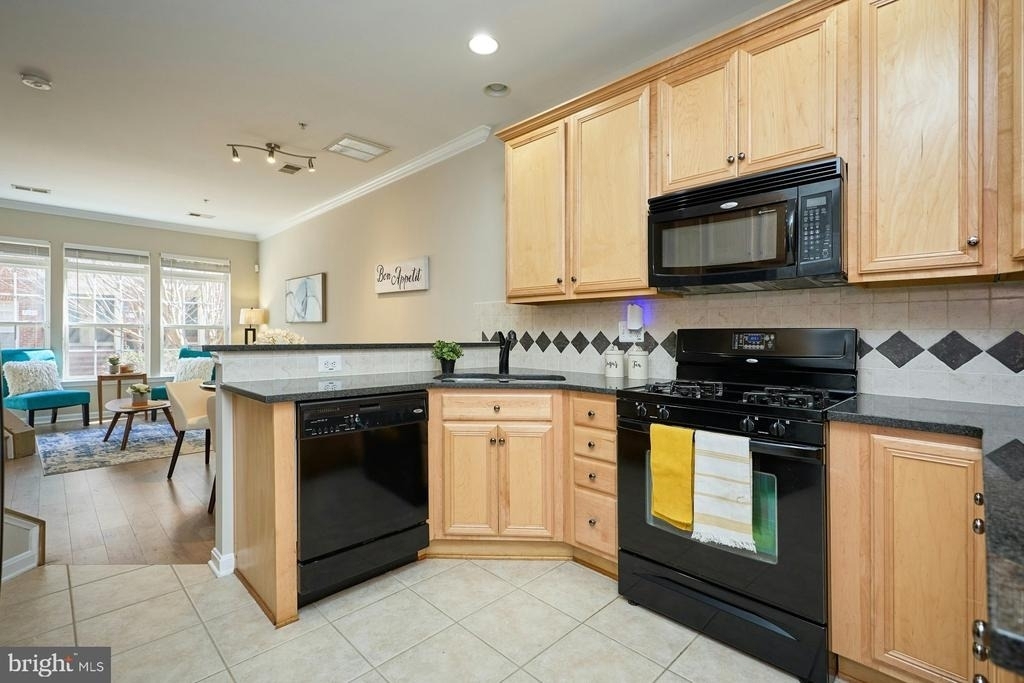 7166 Little Thames Drive - Photo 10