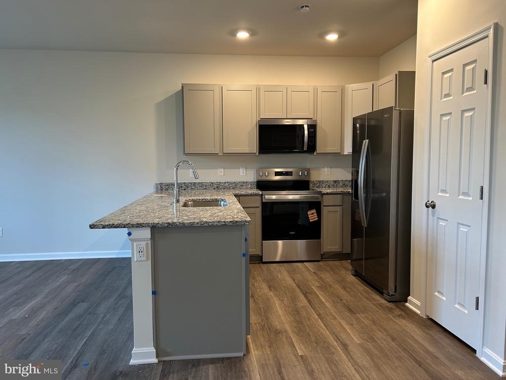 224 Caterpillar Drive - Photo 16