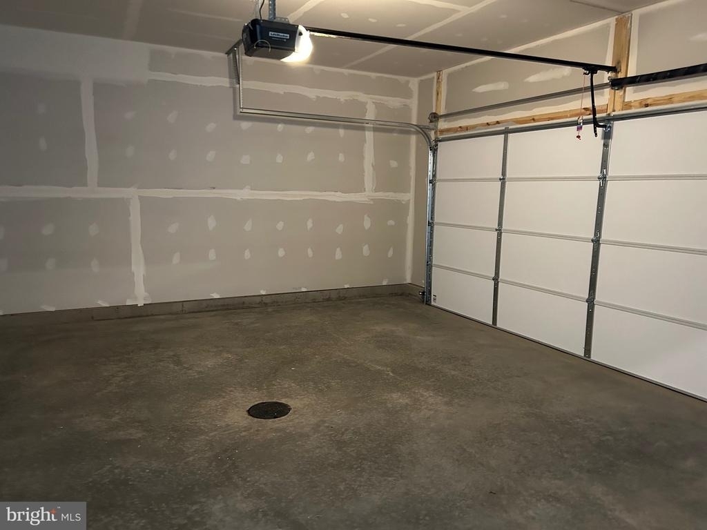 224 Caterpillar Drive - Photo 15