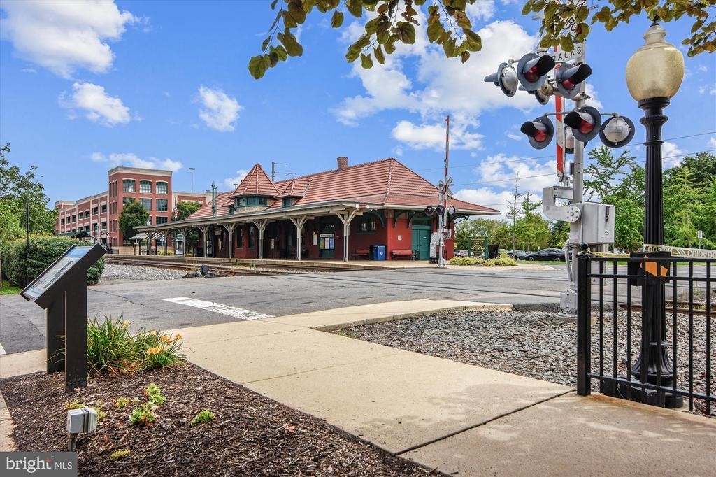 9003 Belo Gate Drive - Photo 27