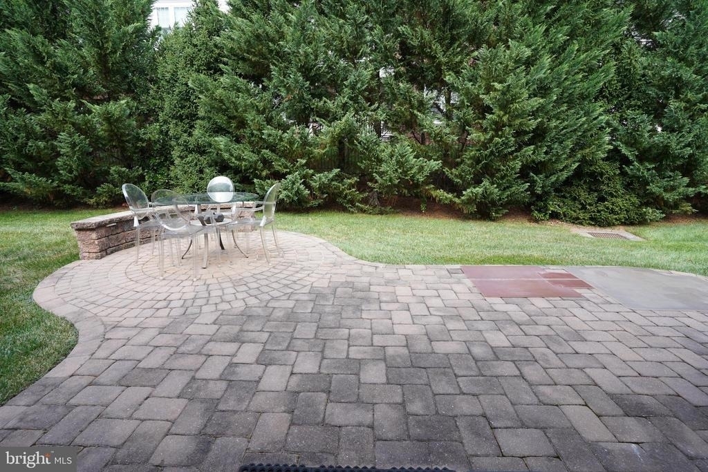 20779 Crescent Pointe Place - Photo 32
